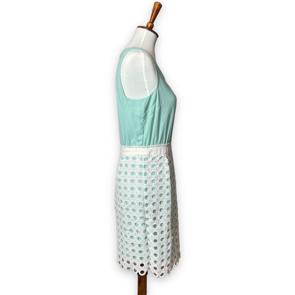Esley Celeste Blue Sleeveless Eyelet Lace Sheath Dress Size Medium - Picture 3 of 8